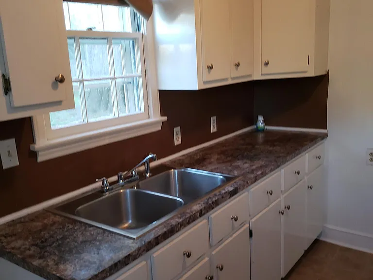 1307 Poston Cir — Photo 7