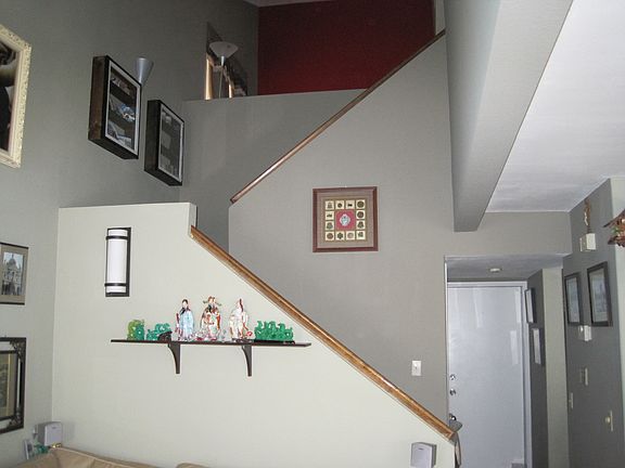 4th image of 685 N Lark Ellen Ave