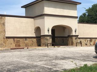2001 S Austin Ave, Denison, TX 75020