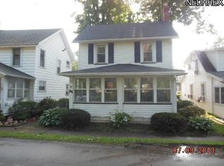 453 Linden St, Vermilion, OH 44089