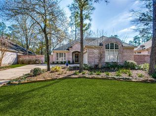 94 S Castlegreen Cir, Spring, TX 77381