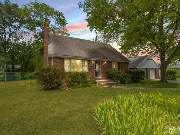 1590 W 6th St, Piscataway, NJ 08854