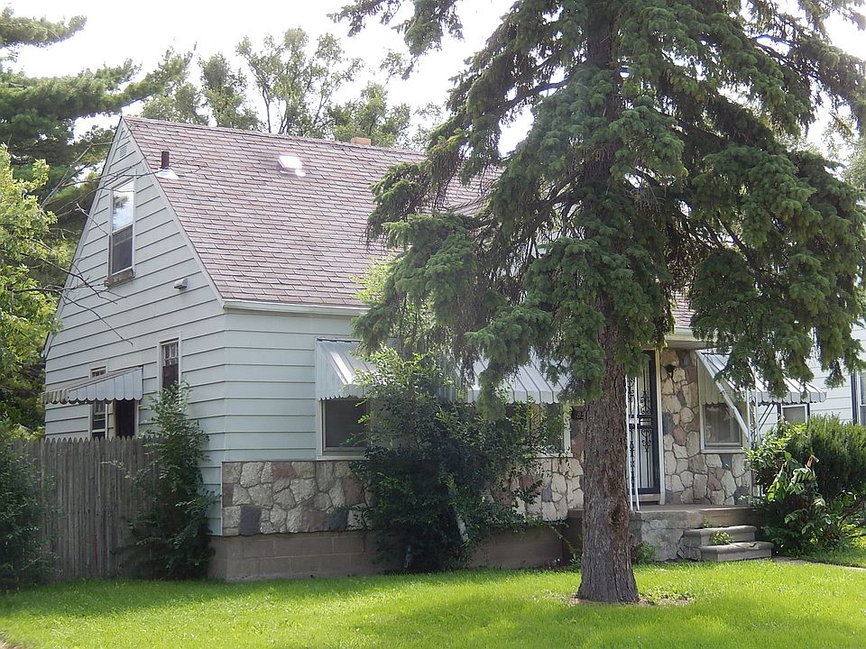 2nd image of 8508 Faust Ave