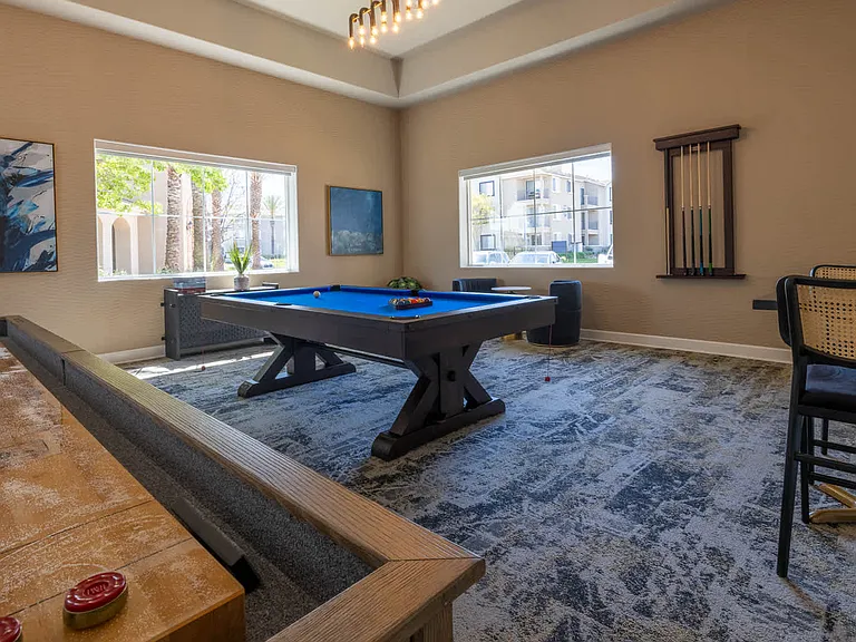 Resident Lounge with Billiard Table