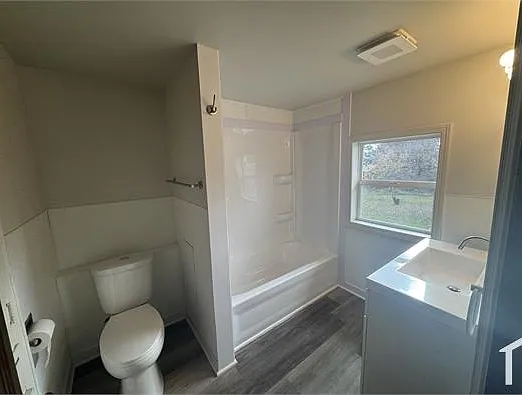 6916 Billwood Hwy — Photo 7