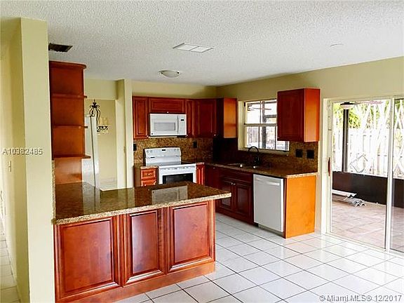 4th image of 13335 NW 8th Ter #0