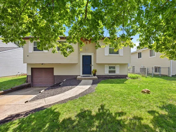 3016 Deepwood Dr, Reynoldsburg, OH 43068