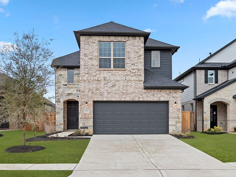 21315 Barcelona Heights Trail