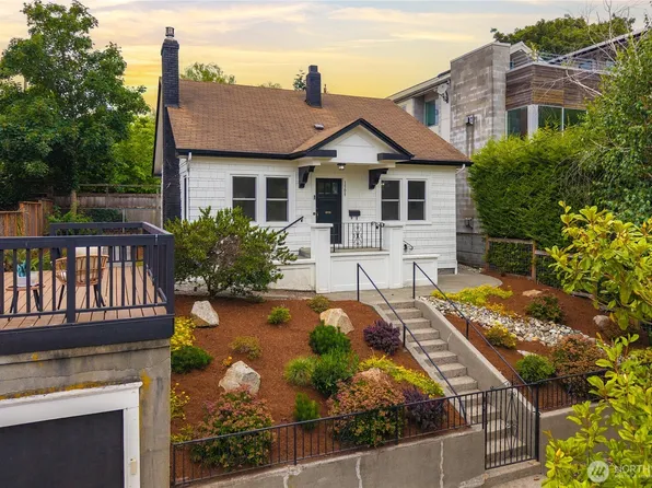 1509 4th Avenue W, Seattle, WA 98119