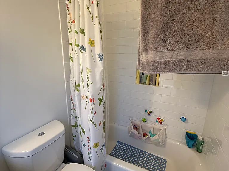 15 Langdon St #1D — Photo 14