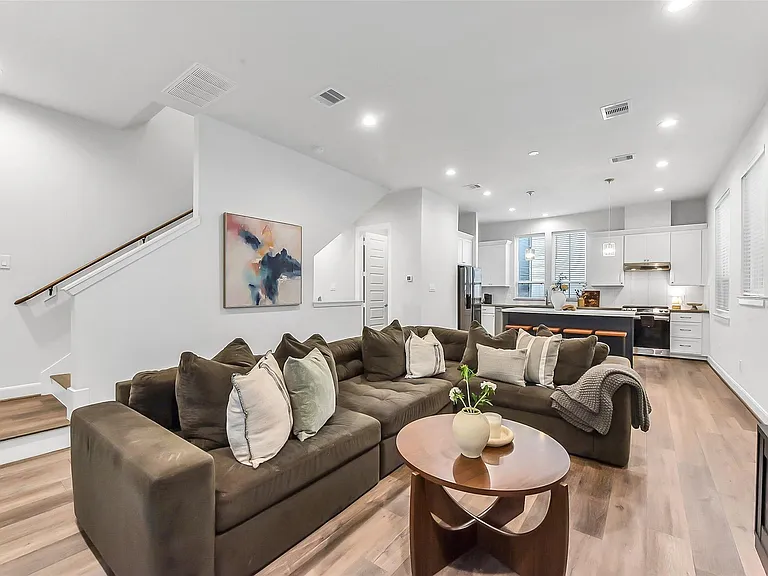 2804 Grand Fountains Dr #D — Photo 9