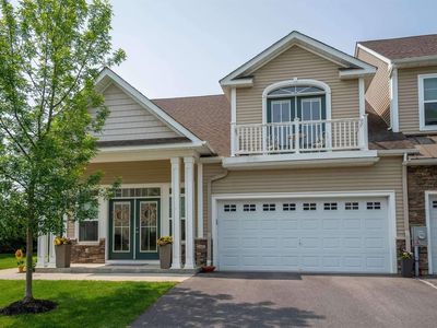 47 Bellflower Path #47, Smithtown, NY, 11787