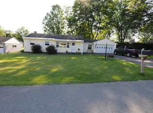 8831 Maple Dr, Rome, NY 13440