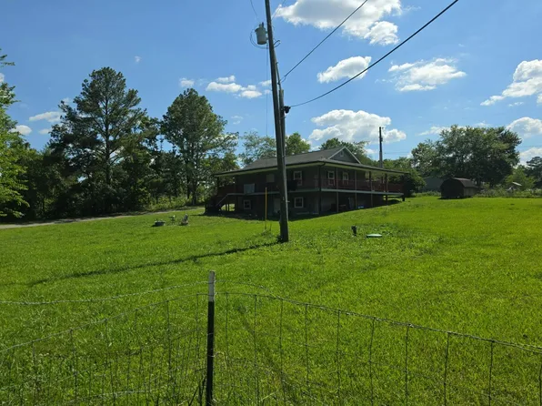 4198 Brown Bridge Rd SE, Dalton, GA 30721
