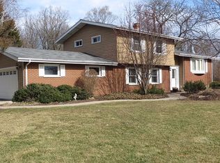 1512 Laurel Ct, Dundee, IL 60118