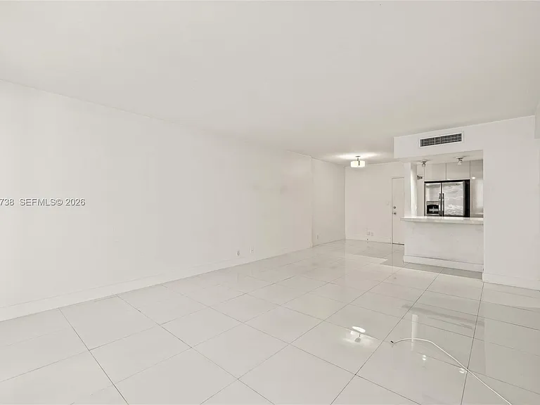 1200 West Ave #622 — Photo 10