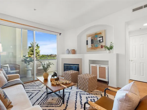 12963 Runway Rd APT 416, Playa Vista, CA 90094