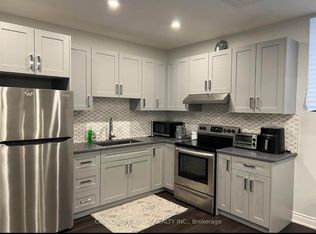 121 Appleyard Ave, Vaughan, ON L4H 4N3