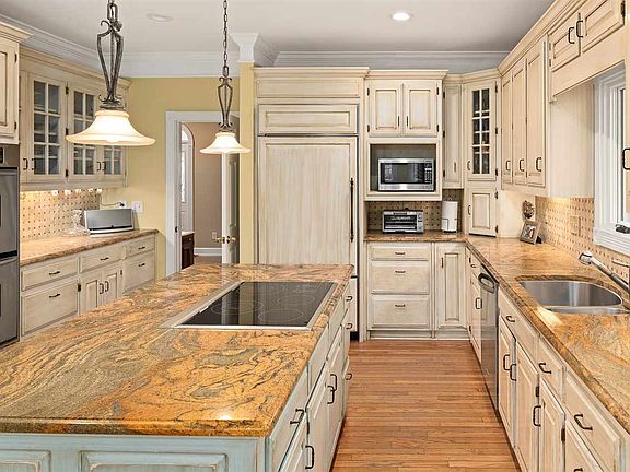 5th image of 4809 Cove Creek Dr SE