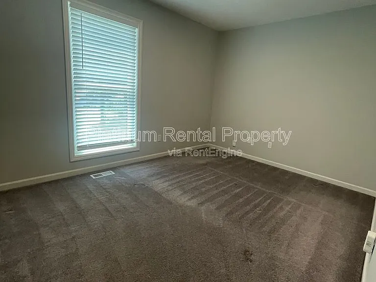 4186 Nowata Dr NE — Photo 18