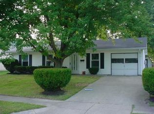 68 Woodview Dr, Wilmington, OH 45177