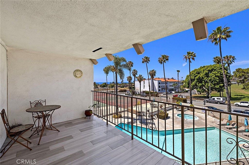2501 S El Camino Real Unit 307
