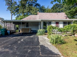 10012 Sterling St, Romulus, MI 48174
