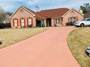 3506 Hickory Walk Ln, Ellenwood, GA