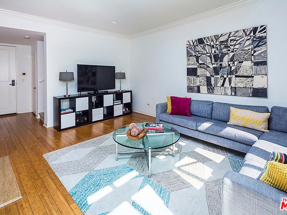 2nd image of 5625 Crescent Park W APT 338