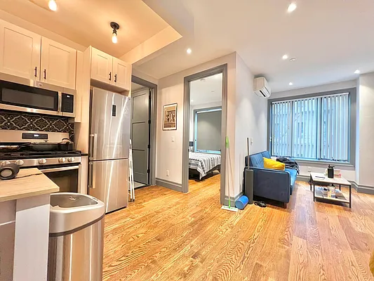 Rented by Doorway NYC, LLC | media 1