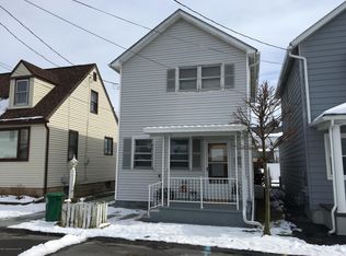 205 Short St, Jessup, PA 18434