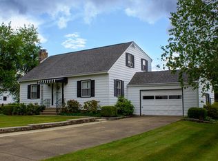 36 Carson Dr, Elmira, NY 14903