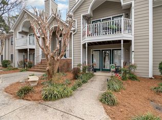 3701-1A Cotswold Ter, Greensboro, NC 27410