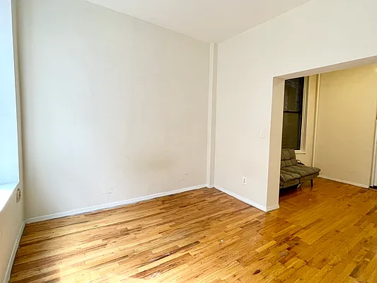 Rented by Living New York | media 3