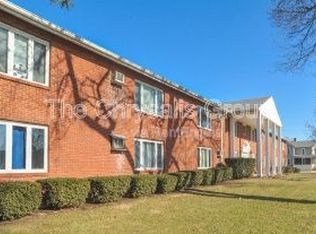 445 Elm Pl #R-13, Princeton, IL 61356