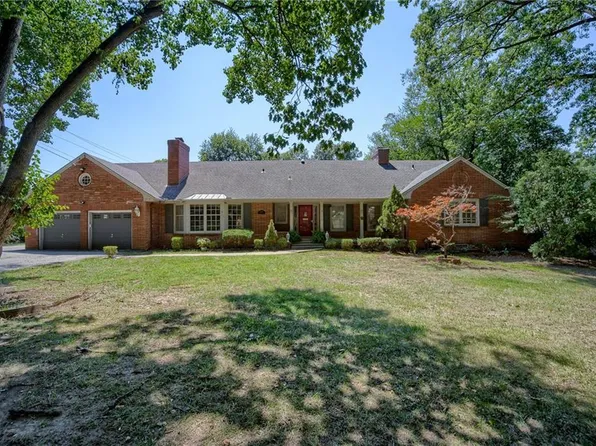 1209 W 65th St, Kansas City, MO 64113