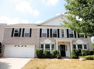 13898 Meadow Lake Dr, Fishers, IN 46038