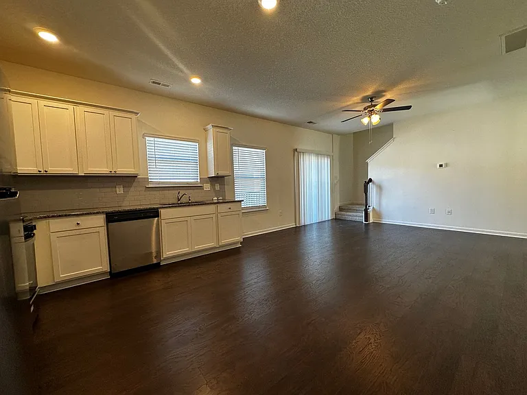 3113 Berna Way — Photo 12