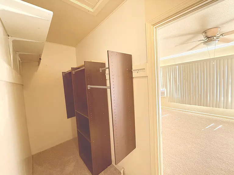 205 S Citron St #11 — Photo 6