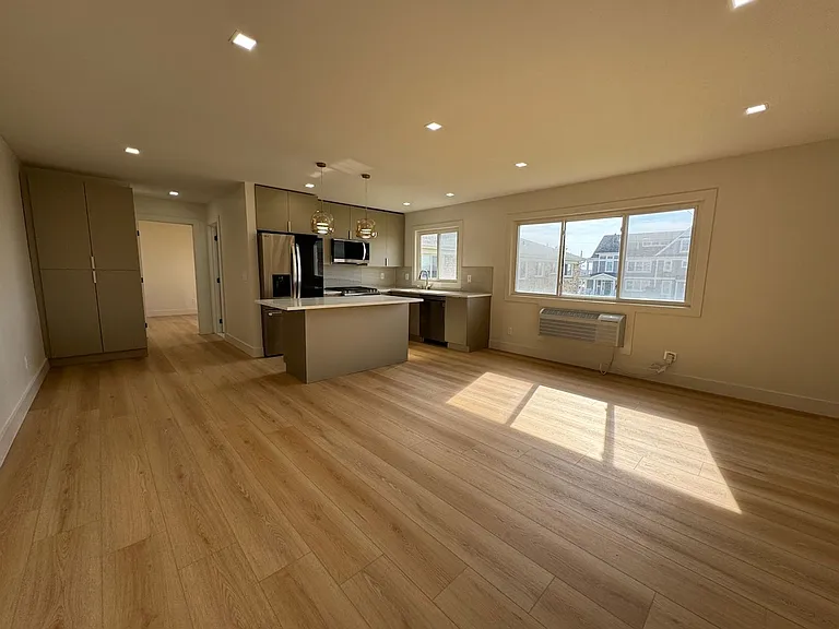 One Ocean Residences — Photo 10