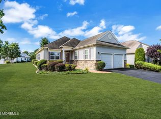 20 Donatello Dr, Manchester, NJ 08759