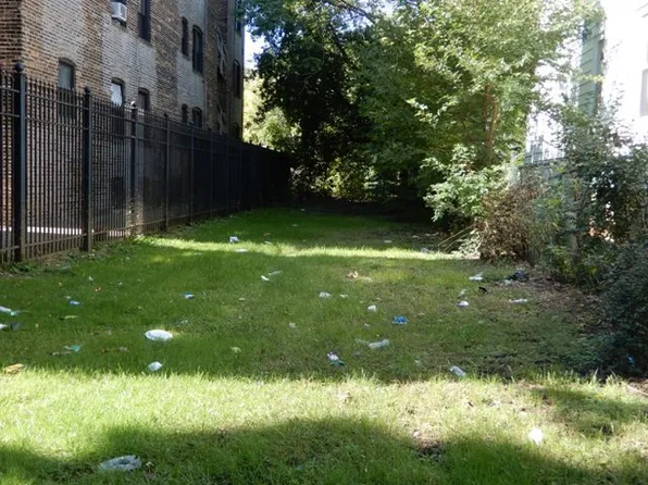 6748 S Michigan Ave, Chicago, IL 60637