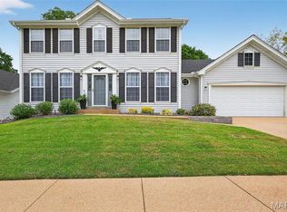 1807 Charity Ct, Fenton, MO