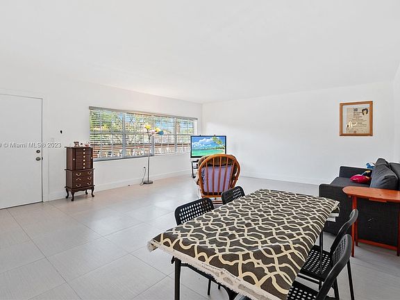 4th image of 11855 NE 19th Dr APT 20