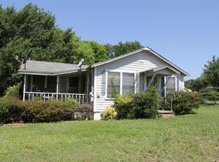 517 N Lemmons St, Hamilton, TX 76531