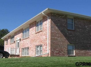 610 S 18th St APT 4, Plattsmouth, NE 68048