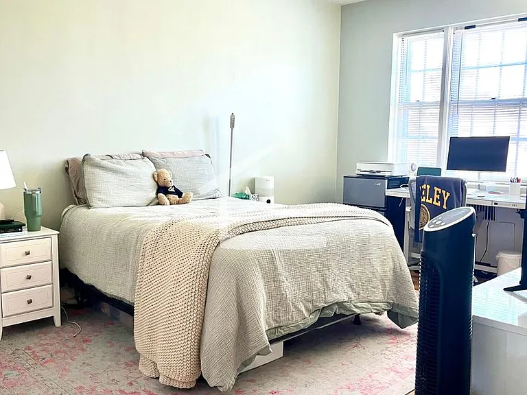 34 Browne St #3 — Photo 1