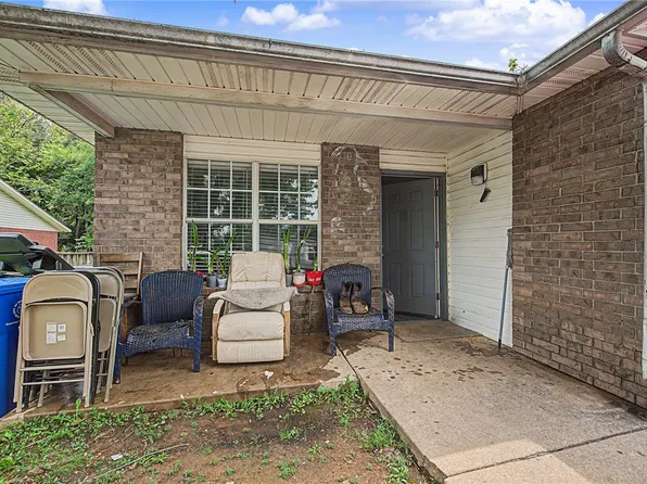 1672 N Boxley Ave, Fayetteville, AR 72704