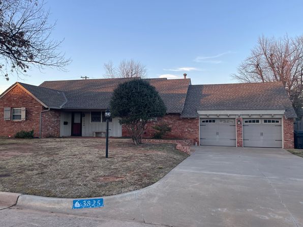 3825 NW 66th St