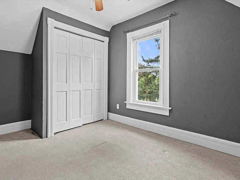 829 W Lincoln Ave — Photo 11